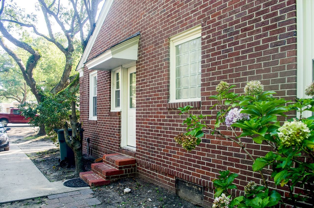 679 Savannah Highway - Photo 3 of 18