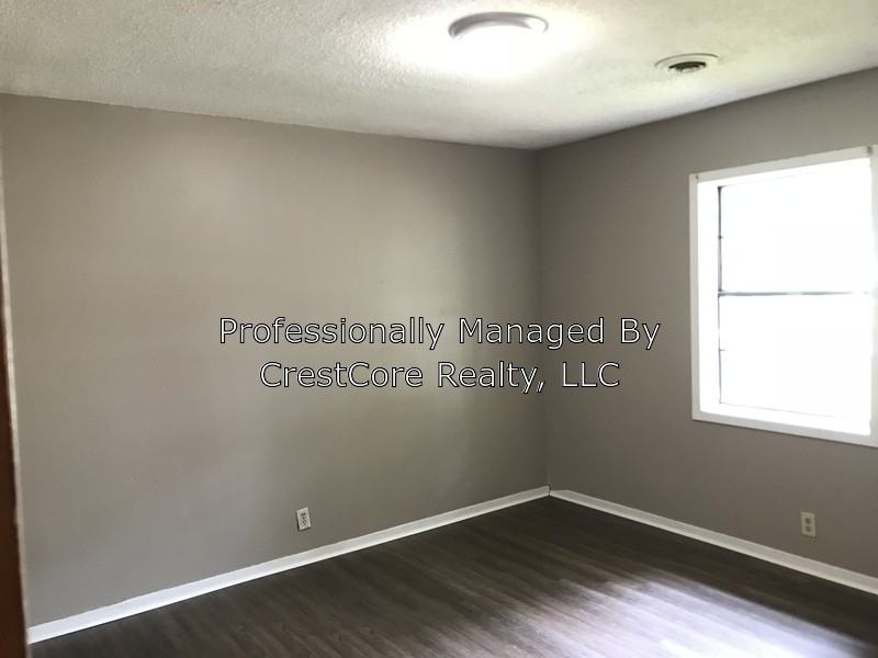 110-130 Mccullough Ave - 128 Ll #128LL - Photo 2 of 5