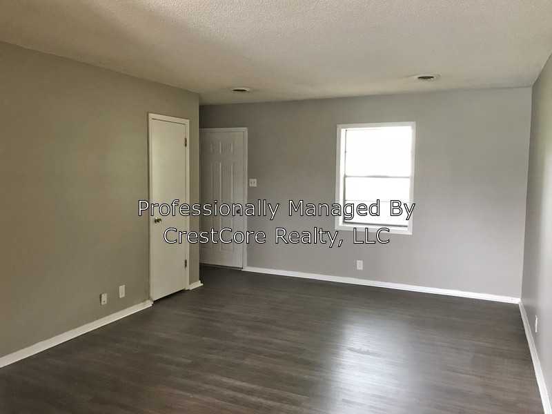 110-130 Mccullough Ave - 128 Ll #128LL - Photo 3 of 5