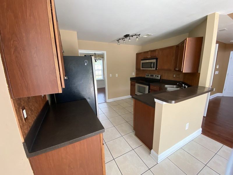 2635 Amber Crest Dr - Photo 3 of 14