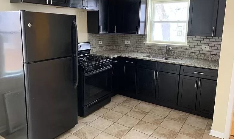 Ingleside Ave & E 154th St