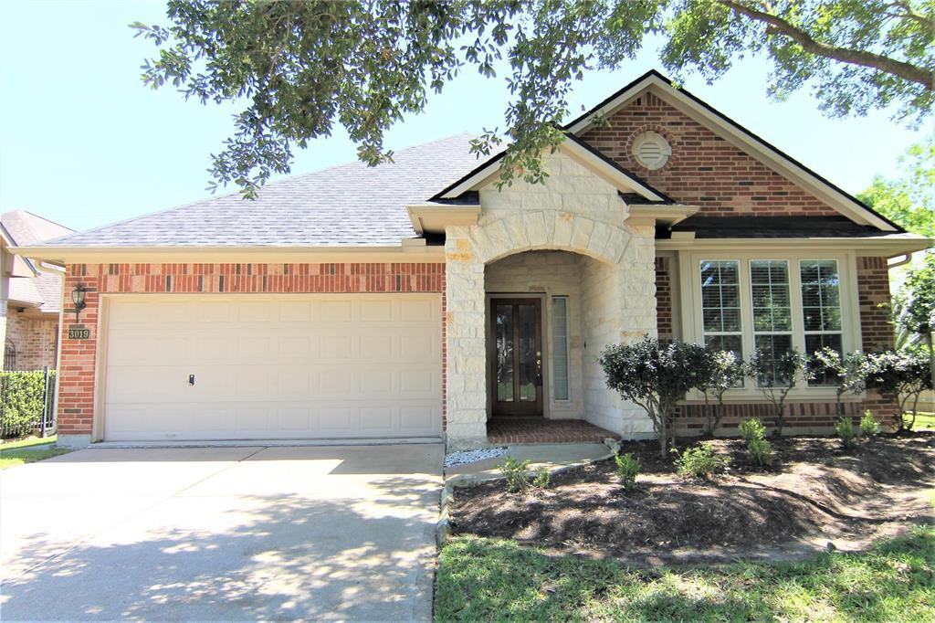 3019 Willow Fork Dr - Photo 2 of 20