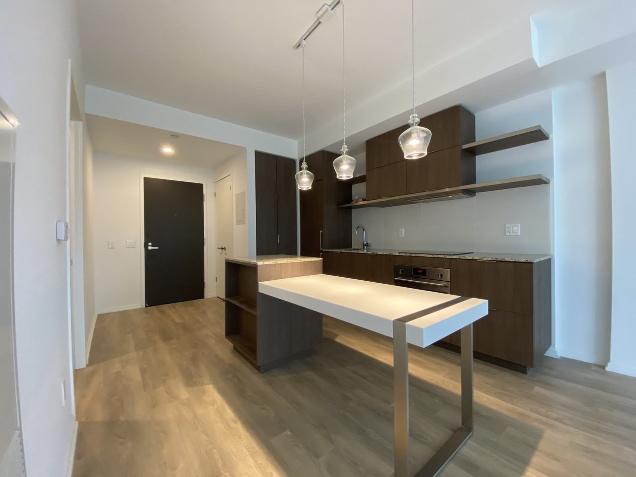 197 Yonge Street #1207