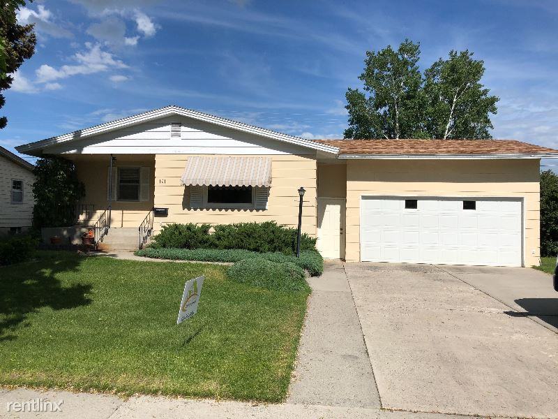 111 S. Crestwood Dr. - Photo 2 of 25