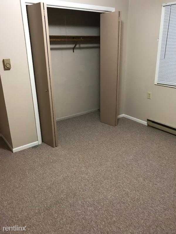 623 Main Street - Photo 3 of 4