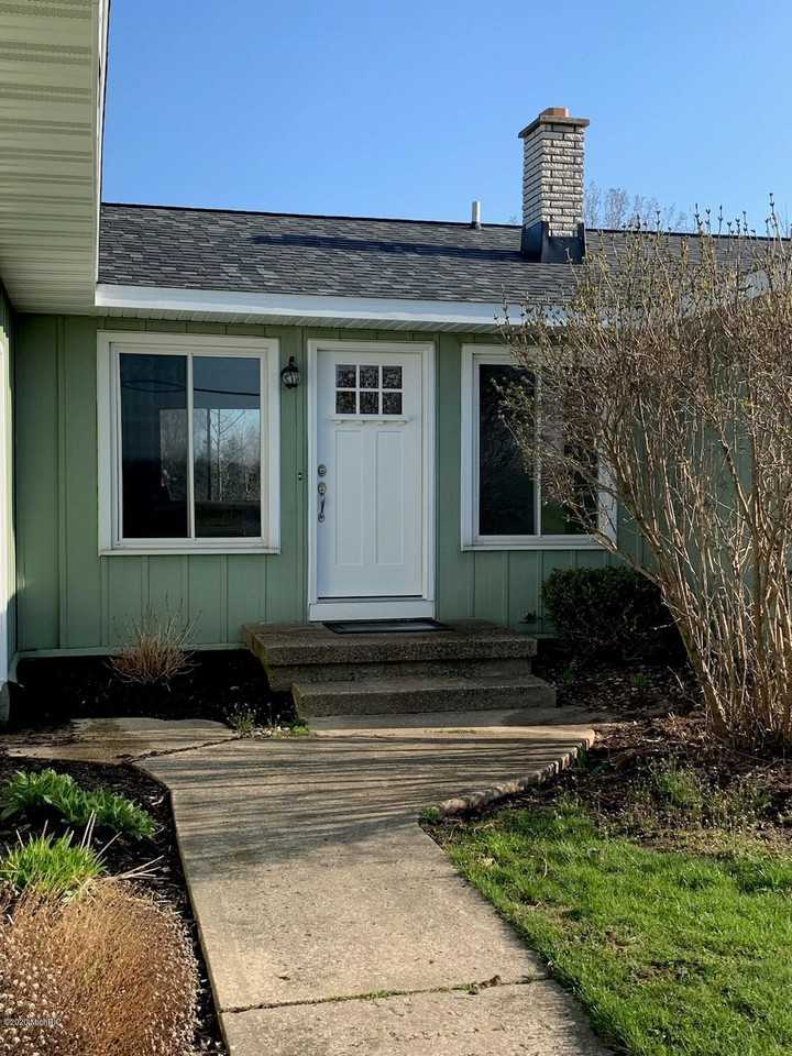 1891 76th St Se - Photo 2 of 21