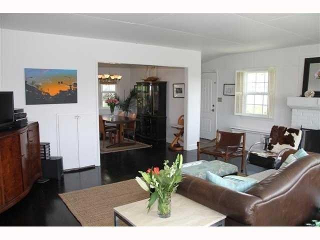 5504 Linda Rosa Ave - Photo 3 of 10