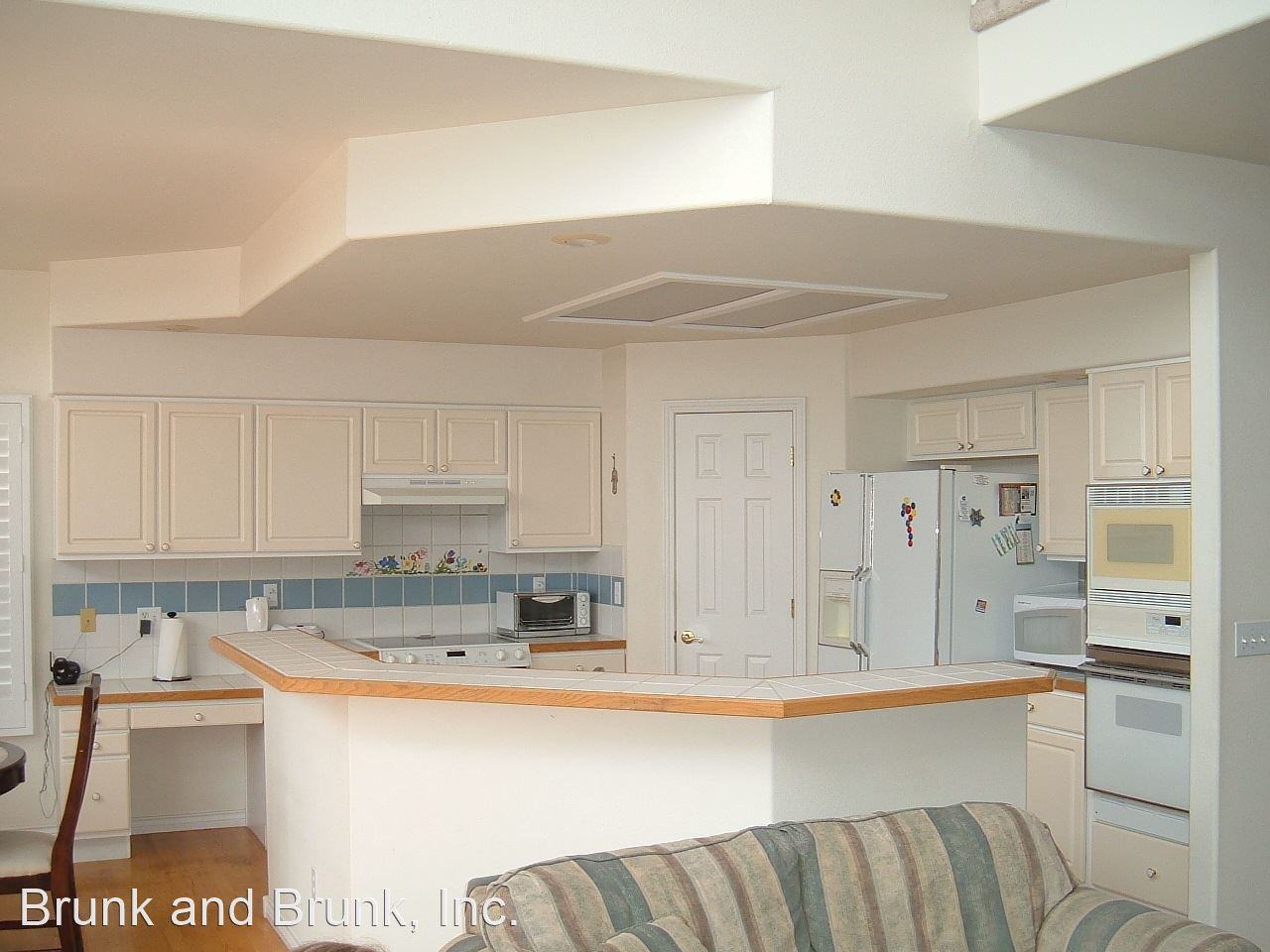 6605 Sky Hawk Court - Photo 2 of 20