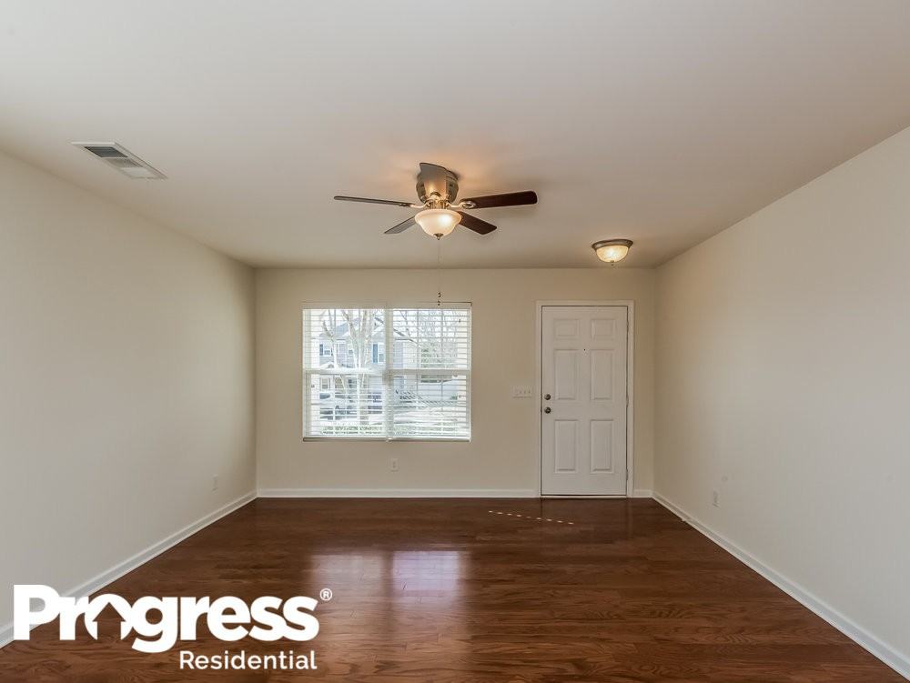 199 Nacoochee Way - Photo 3 of 15