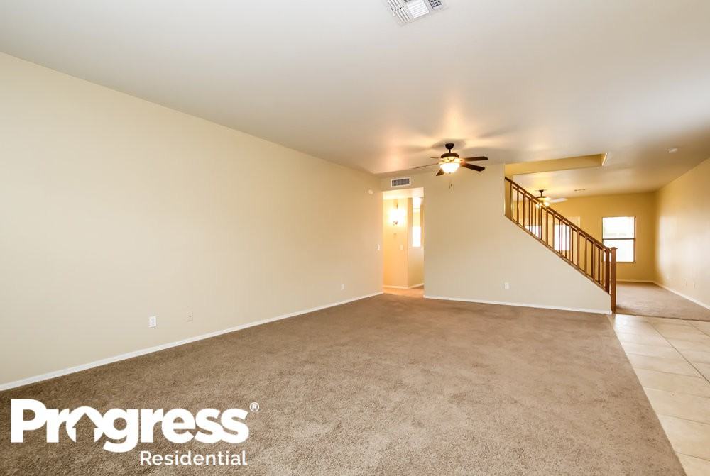 10625 W Patrick Ln - Photo 2 of 13