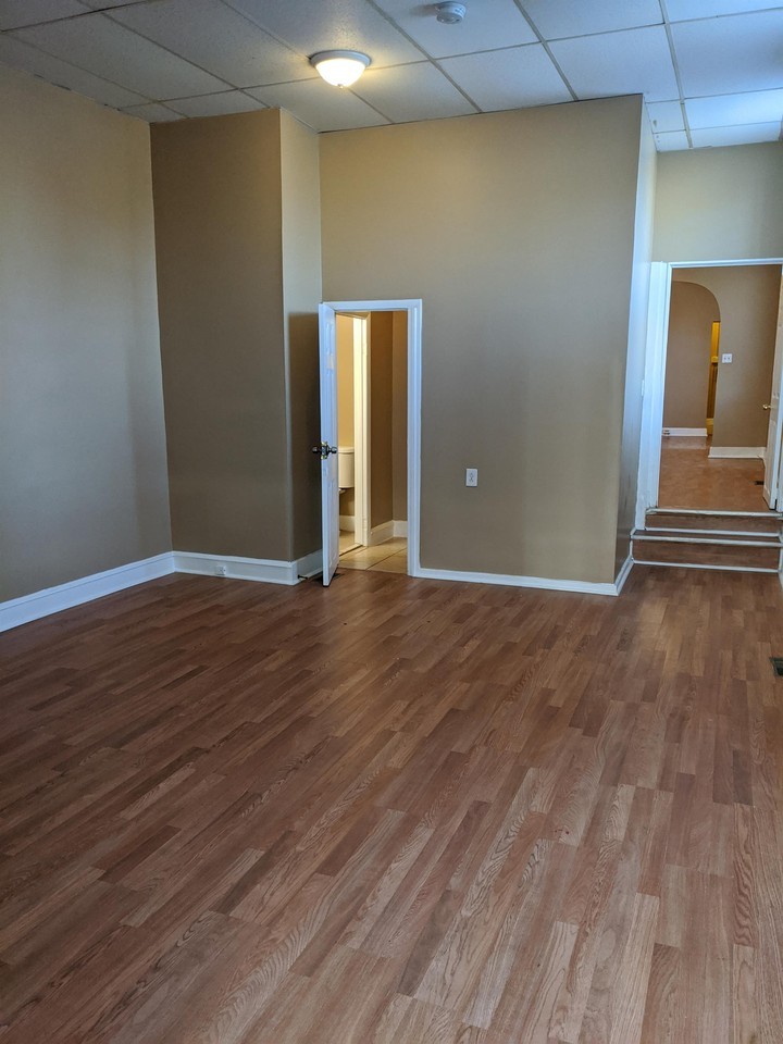 1307 South 10th Street - Photo 2 of 20