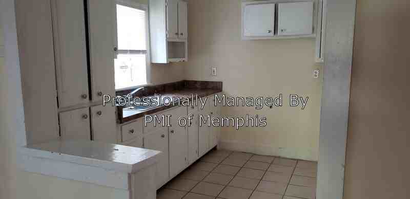 1566 Marjorie St - Photo 2 of 14