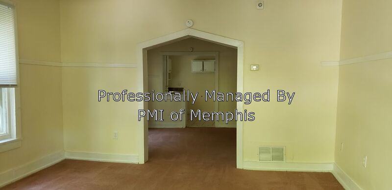 1566 Marjorie St - Photo 3 of 14