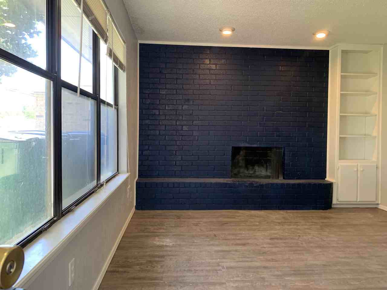 6108 Northwest 16th Street - 6108 - Photo 2 of 10