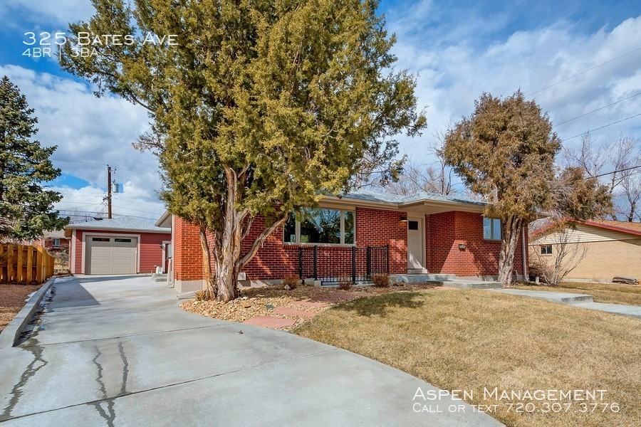 325 Bates Ave - Photo 3 of 26