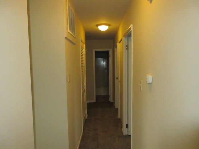 7216 East 17th Street - Photo 3 of 13