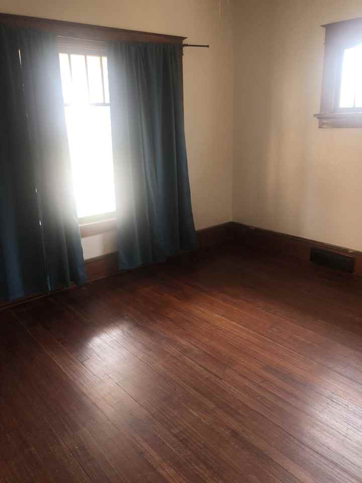 6806 Sheridan Rd - Photo 2 of 11