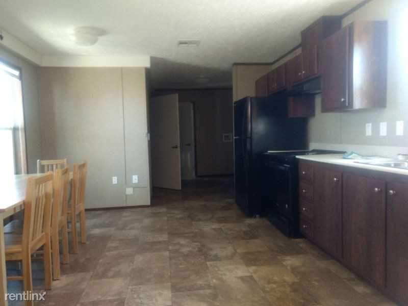 495 N Walker Rd - Photo 3 of 14