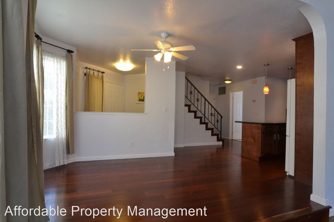 43709 Abeloe Terrace - Photo 2 of 9