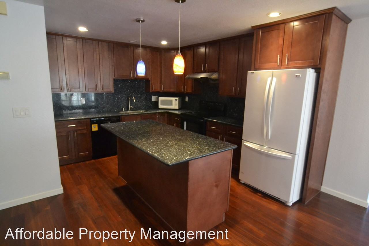 43709 Abeloe Terrace - Photo 3 of 9