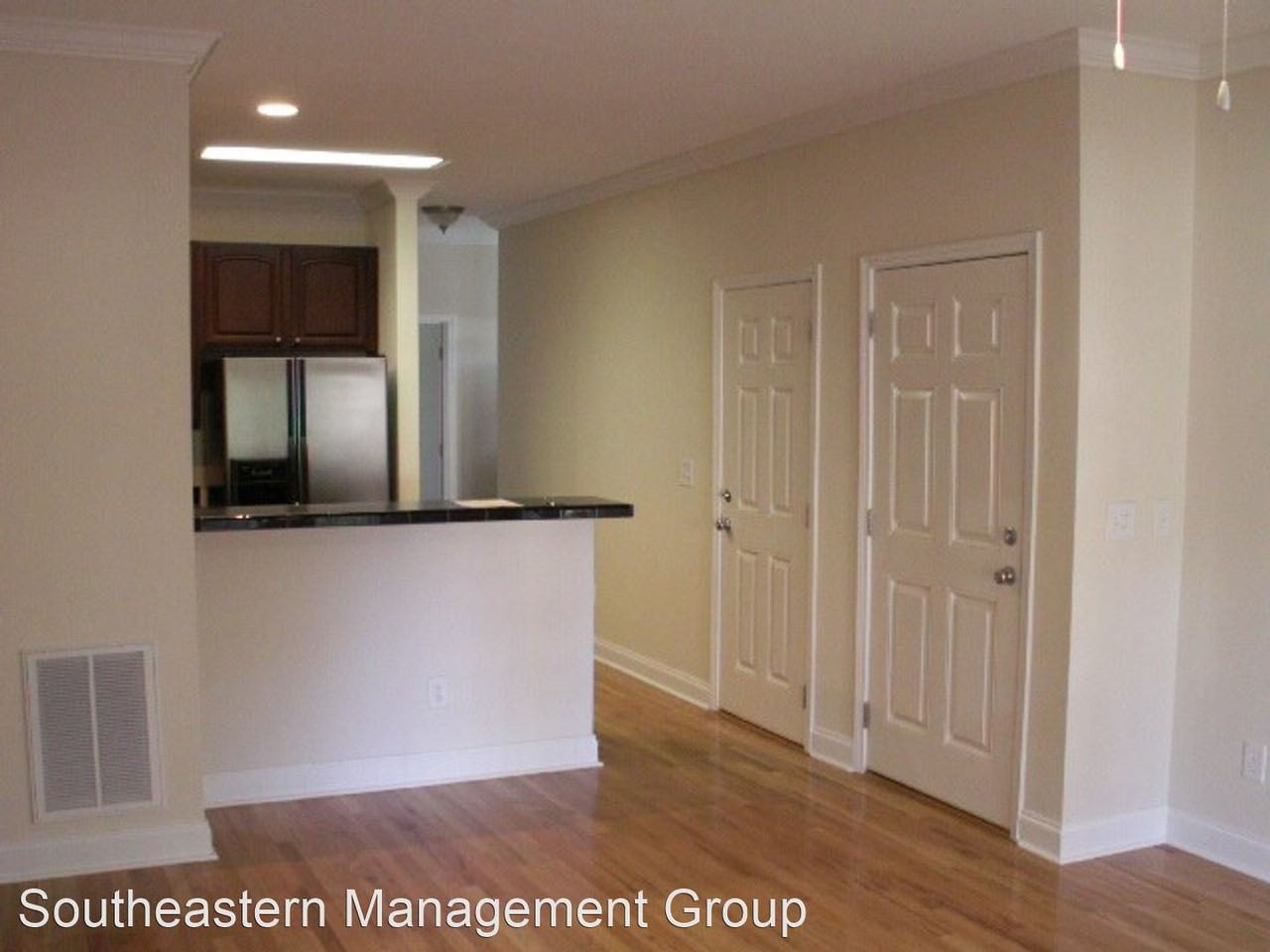 1815 Dogwood - Photo 3 of 10