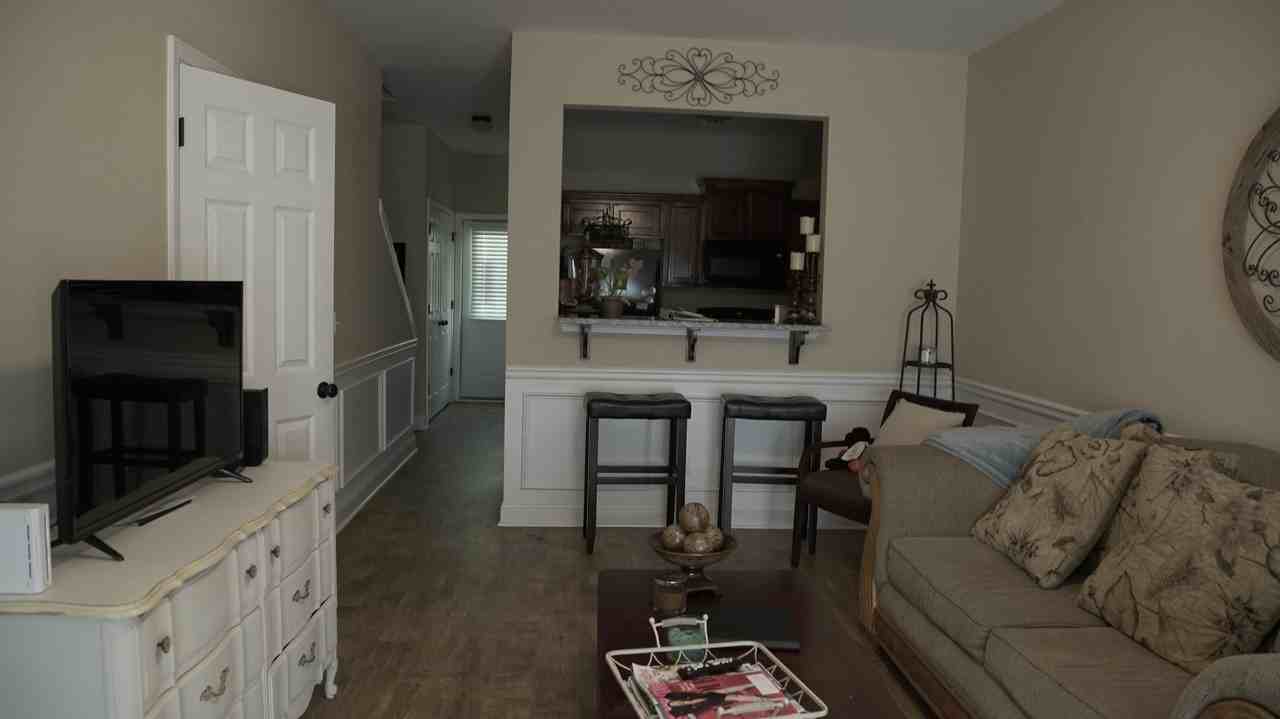 162 Reserve Ln - Photo 2 of 6