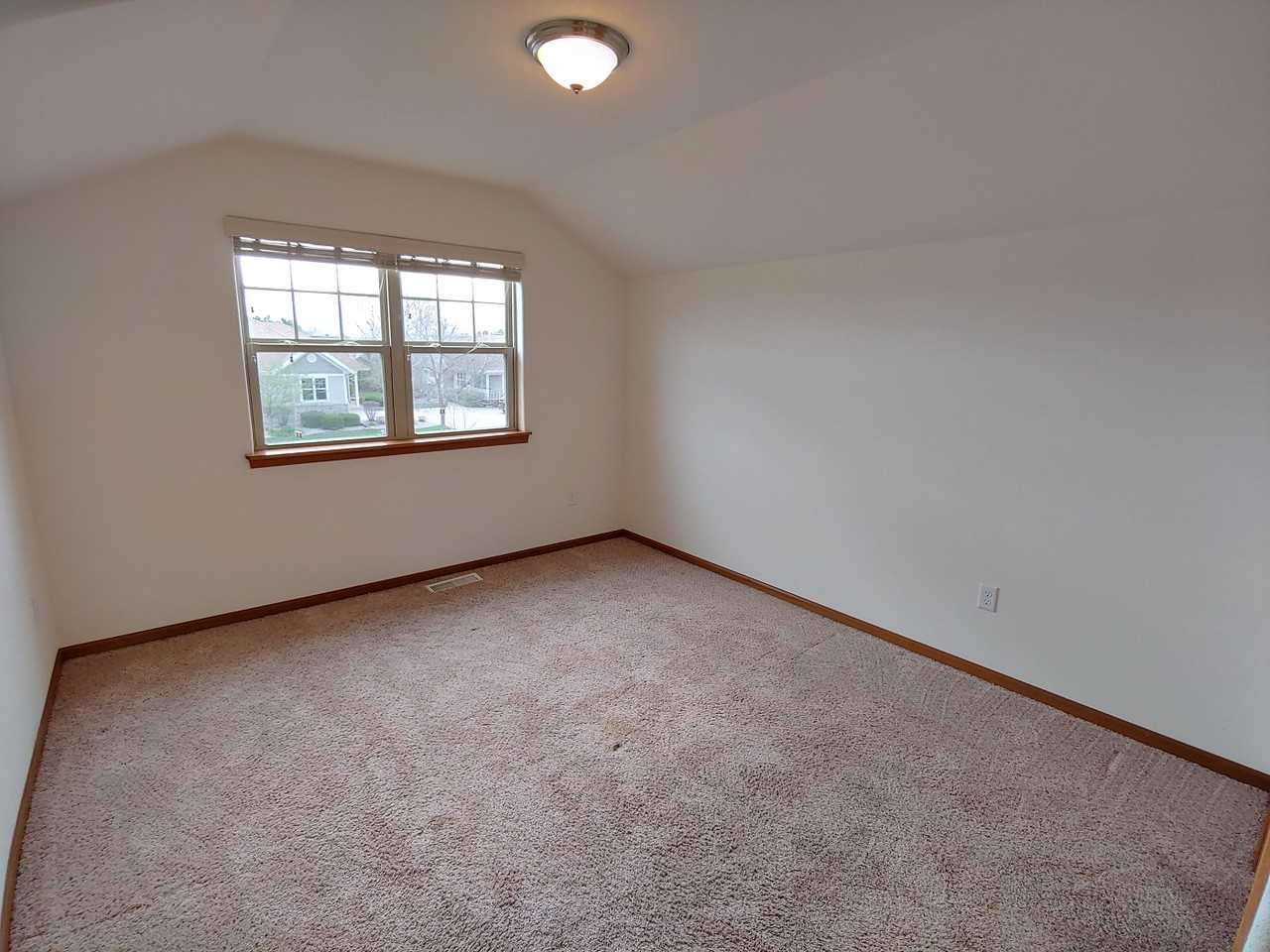 116 Villa Ct - Photo 4 of 29