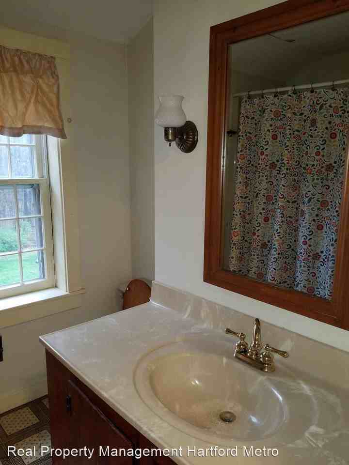 75 Barbourtown Rd - Photo 3 of 14