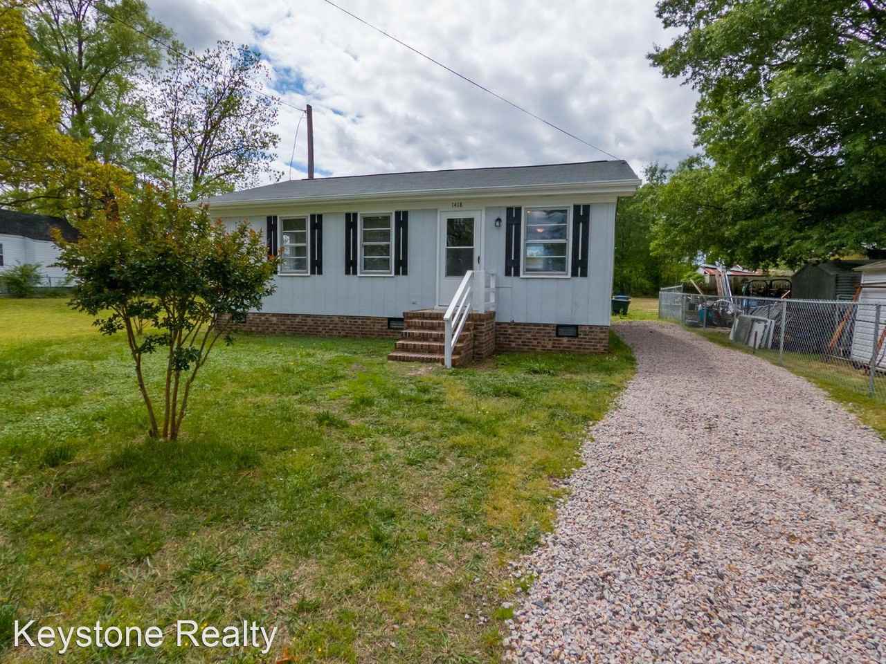 1418 Davis Street - Photo 2 of 11
