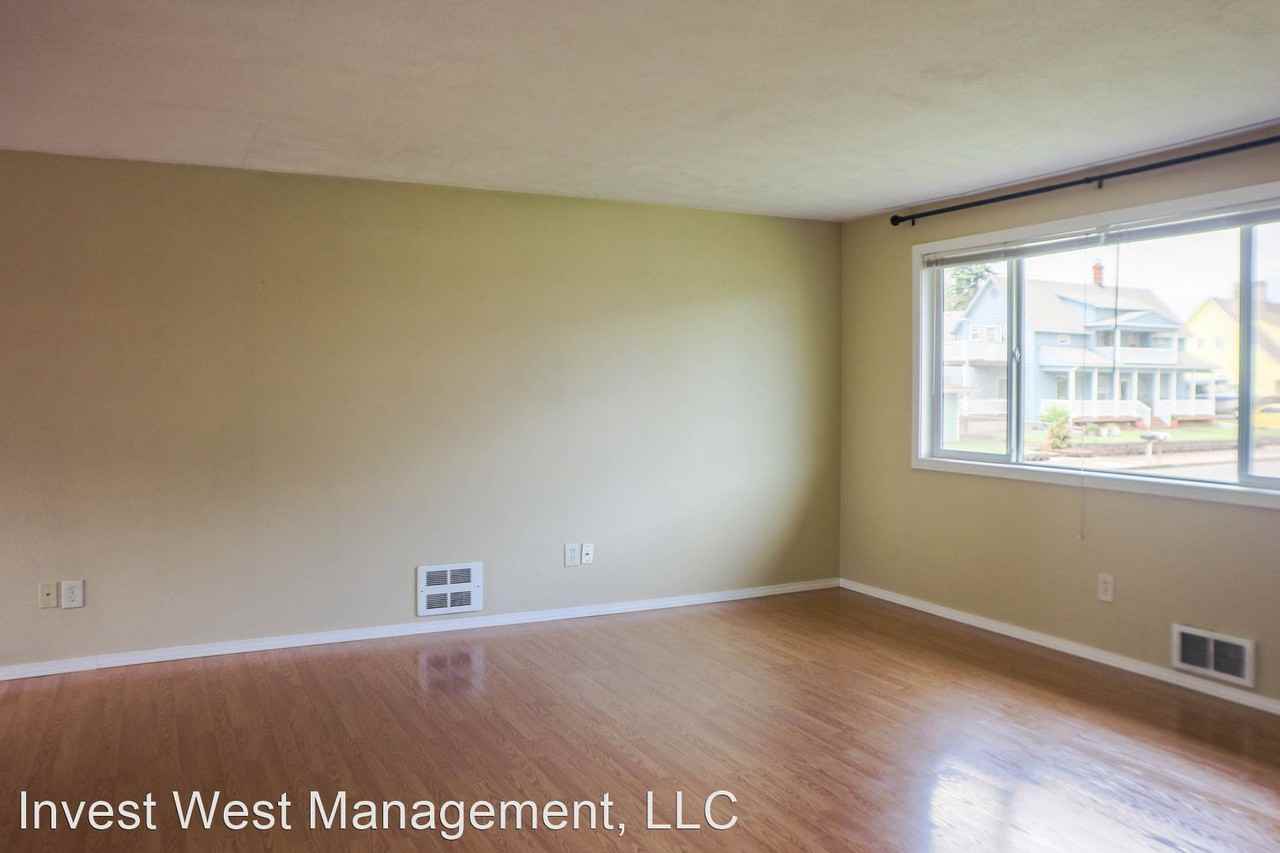 2219 Simpson Avenue - Photo 3 of 14