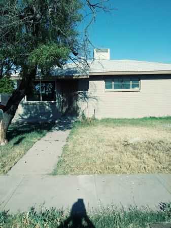 2309 N 39th Dr - Photo 2 of 12