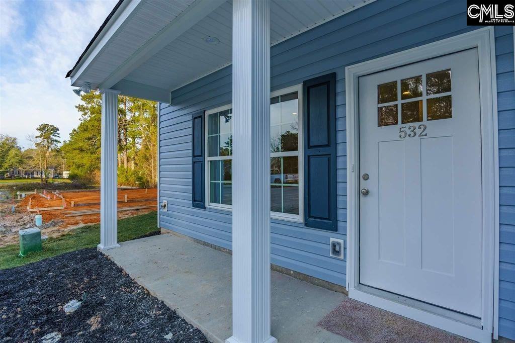532 Idlewood Park Drive - Photo 2 of 33