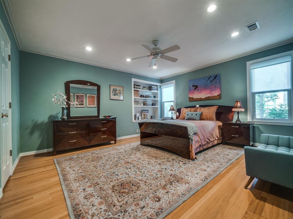 6447 Vickery Boulevard - Photo 3 of 29