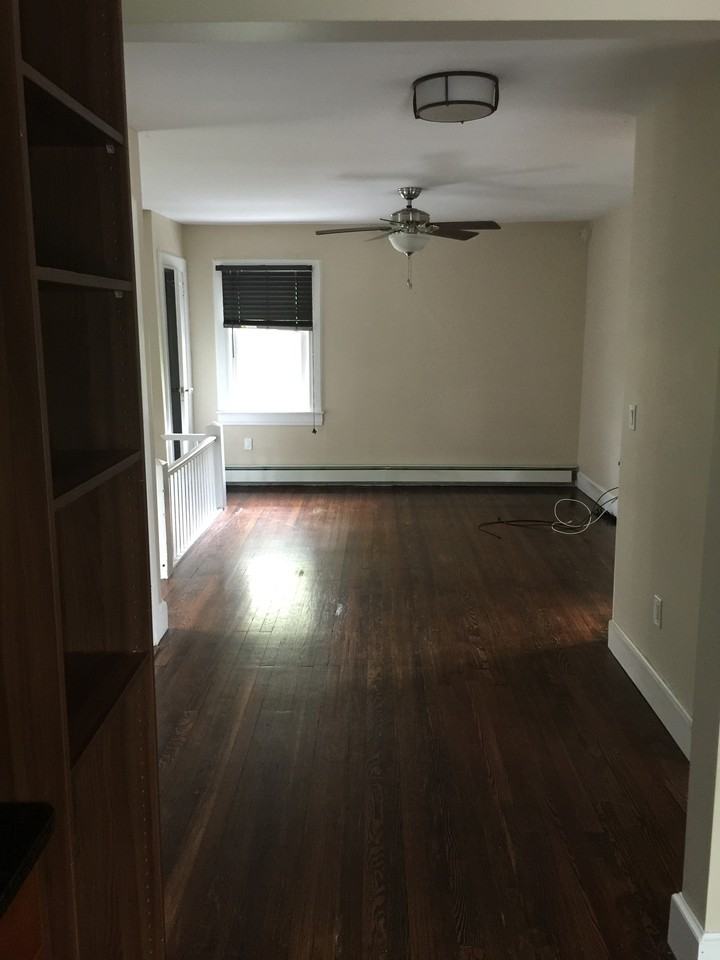 0 Totten Pl - Photo 2 of 8