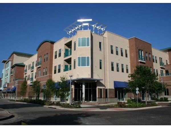 4400 N Lamar Blvd - Photo 2 of 5