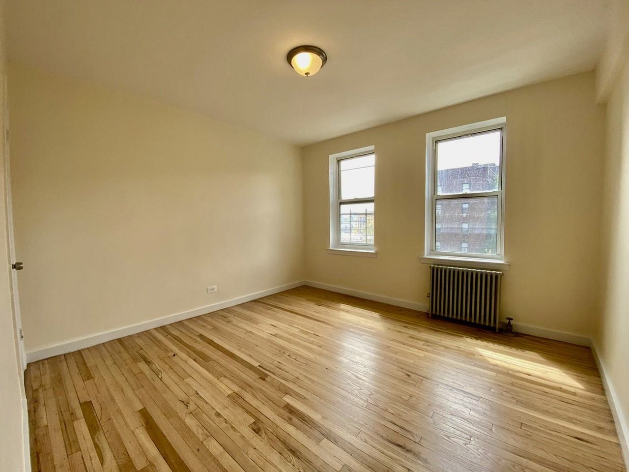 2855 Ocean Avenue #5E - Photo 3 of 12