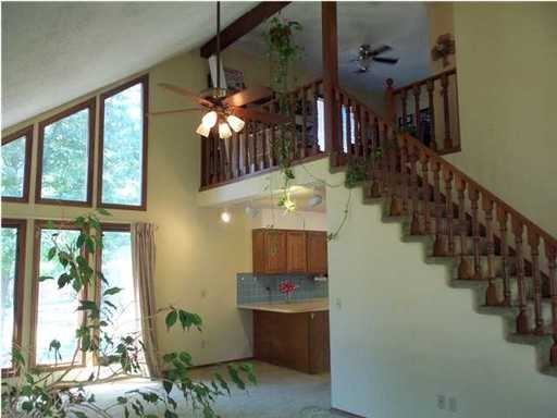 1902 S Capri Cir - Photo 3 of 22