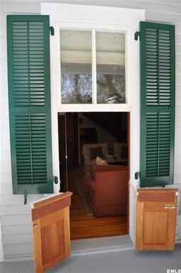 403 Hancock St - Photo 3 of 18