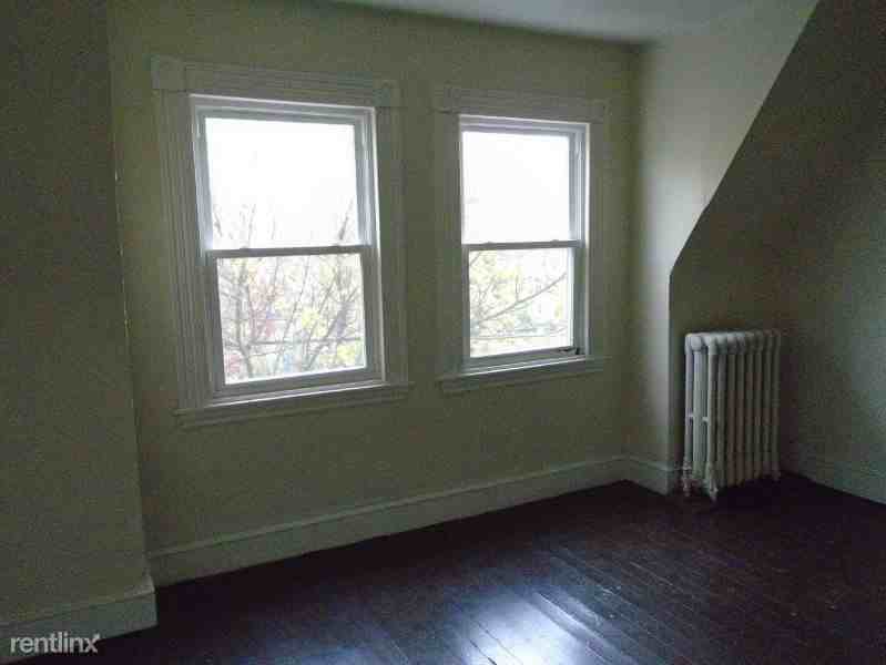 1390 Perkiomen Ave 2nd Fl - Photo 2 of 26