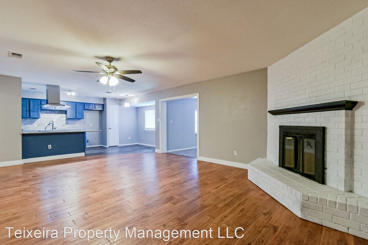 5400 Windy Meadow Dr. - Photo 3 of 27