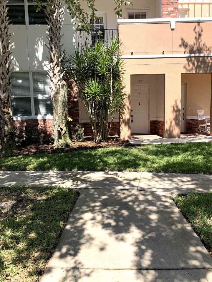 10520 Sw Stephanie Way #2-102 - Photo 3 of 33