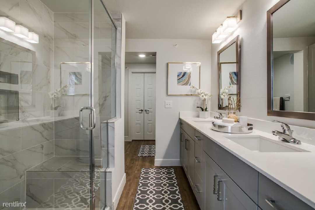 4004 Montrose Blvd - Photo 2 of 7