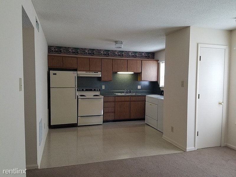 927 Washington Street - Photo 3 of 4