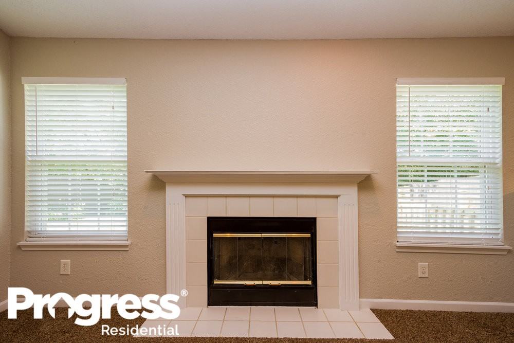 8382 Silverado Dr - Photo 3 of 16