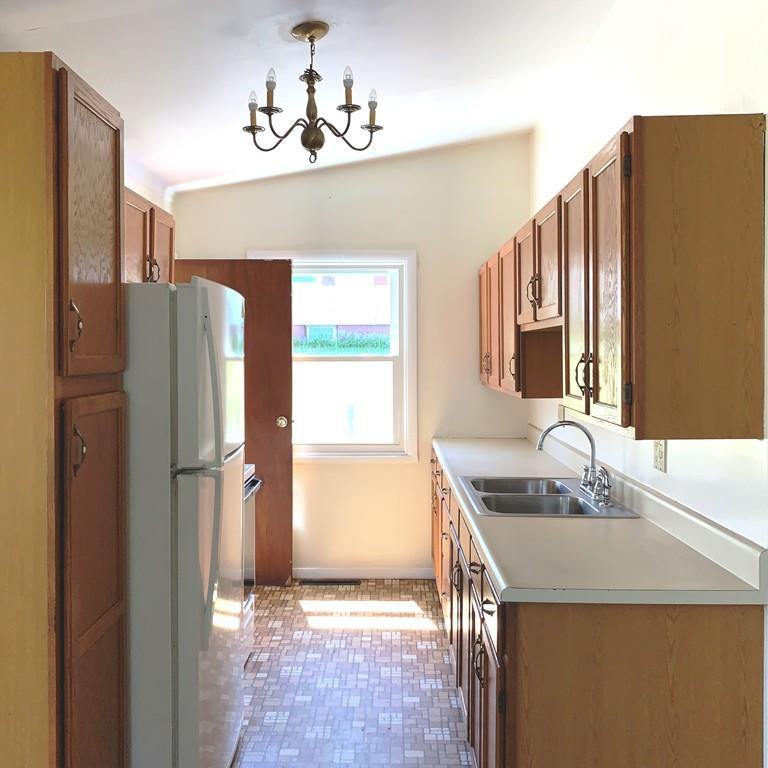 11 Apple Rock Way - Photo 2 of 11