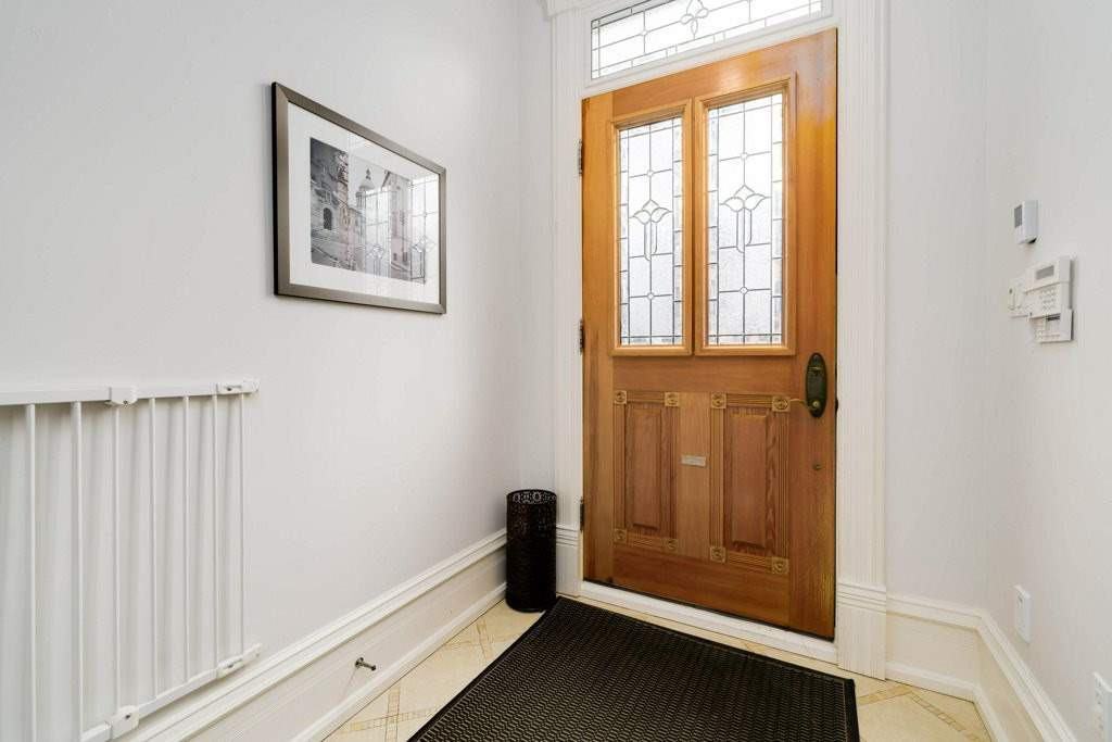 44 Hazelton Avenue - Photo 2 of 37