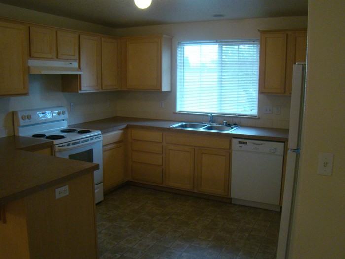 1100 West 30th Street - Photo 3 of 7