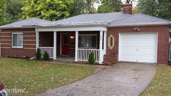 5302 Leon Ct - Photo 2 of 19