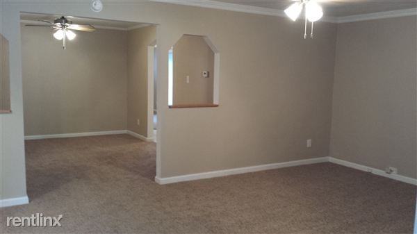 5302 Leon Ct - Photo 3 of 19