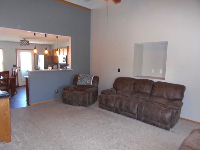 2962 Budd Street - Photo 3 of 20